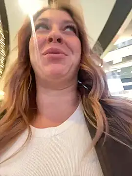 Sweet   Emily online show from January 17, 2025, 2:28 pm