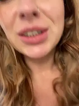 Sweet   Emily online show from January 28, 2025, 2:42 pm