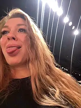 Sweet   Emily online show from January 14, 2025, 4:18 pm