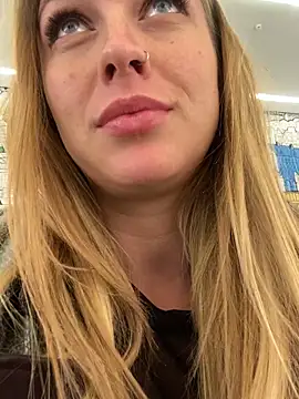 Sweet   Emily online show from March 12, 2025, 4:02 pm