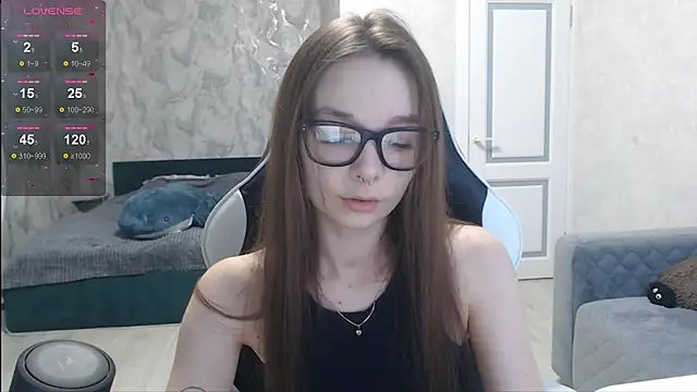 Snapshot of Amarieni chatting on January 23, 2025, 12:52 pm Amarieni online show from January 23, 2025, 12:52 pm