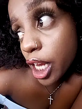 Queen-Chocolate online show from March 14, 2026, 2:23 pm