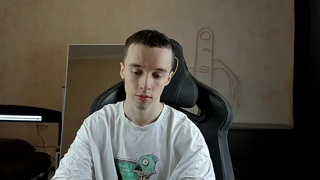 MasonWarholl online show from January 7, 2025, 10:52 pm