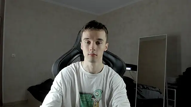 MasonWarholl online show from March 4, 2025, 6:47 am