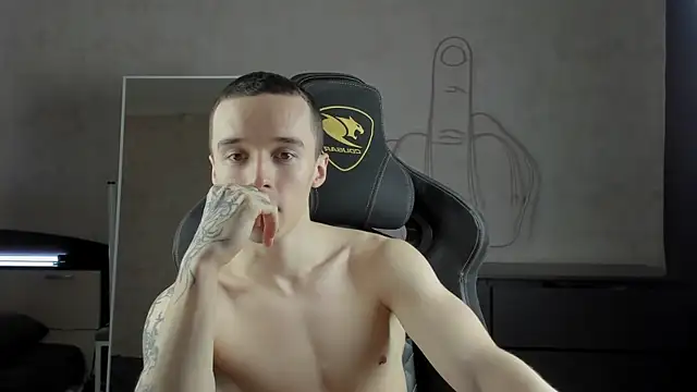 MasonWarholl online show from January 6, 2025, 4:26 am