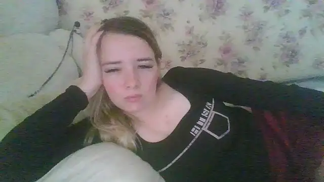 Snapshot of ViolaCandy chatting on July 11, 2026, 3:18 am ViolaCandy online show from July 11, 2026, 3:18 am