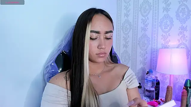 liaa 18 online show from October 8, 2025, 4:14 am