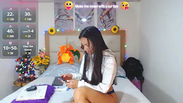 Snapshot of valentina_hearts chatting on January 7, 2025, 12:24 am valentina hearts online show from January 7, 2025, 12:24 am