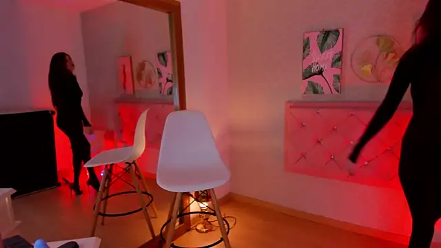 Snapshot of Ginger_Violetta_ chatting on February 8, 2025, 7:59 pm Ginger Violetta online show from February 8, 2025, 7:59 pm