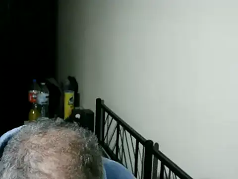 Snapshot of 100Tauros chatting on February 3, 2026, 10:04 pm 100Tauros online show from February 3, 2026, 10:04 pm