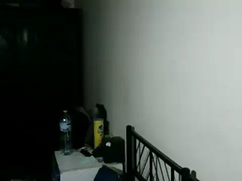 Snapshot of 100Tauros chatting on February 6, 2026, 3:52 pm 100Tauros online show from February 6, 2026, 3:52 pm