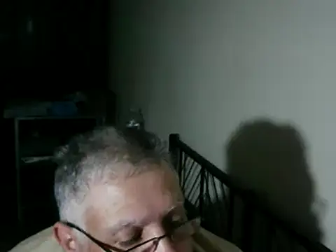 100Tauros online show from November 28, 2025, 10:10 pm