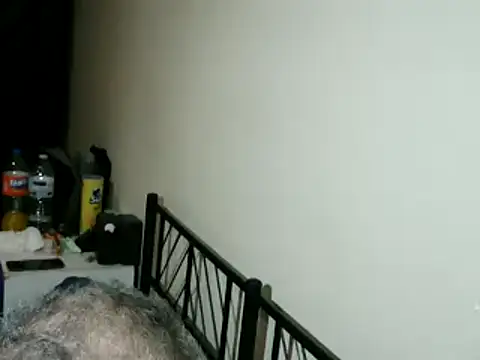 Snapshot of 100Tauros chatting on February 10, 2026, 11:04 pm 100Tauros online show from February 10, 2026, 11:04 pm