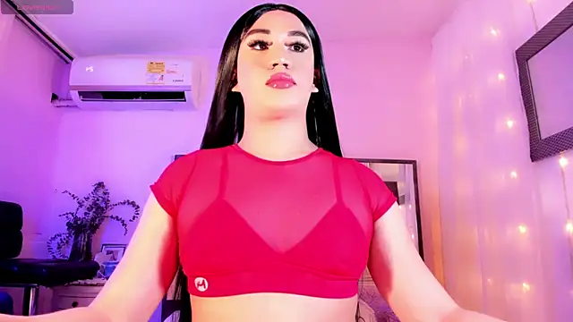 ShantalGirs online show from October 2, 2025, 8:01 pm