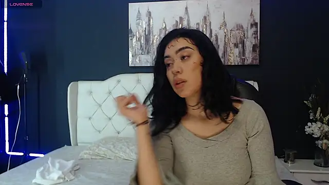 Julieta De Los Angeles online show from March 21, 2025, 3:55 am