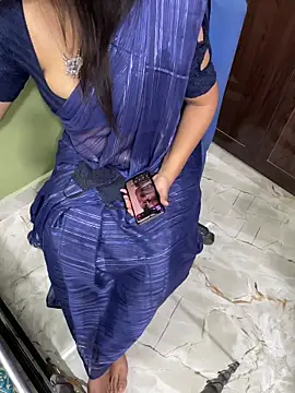 Snapshot of Hottest_Tamil chatting on February 16, 2026, 2:05 pm Hottest Tamil online show from February 16, 2026, 2:05 pm