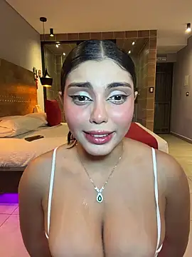 Snapshot of zui_lu chatting on February 23, 2026, 1:40 am zui lu online show from February 23, 2026, 1:40 am