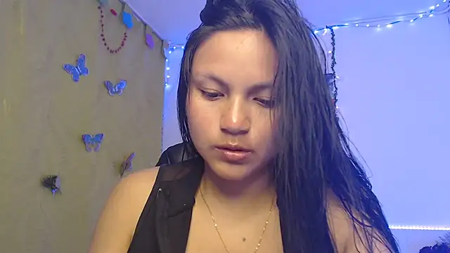 Snapshot of Zafiroweb09 chatting on March 4, 2025, 5:45 pm Zafiroweb09 online show from March 4, 2025, 5:45 pm