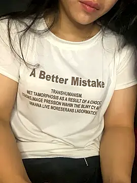 T tina92 online show from January 8, 2026, 11:11 pm