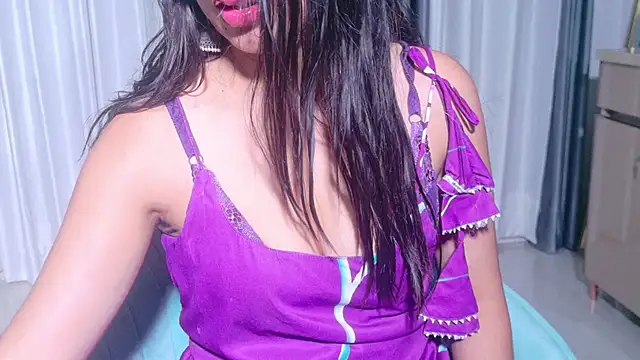 Aashika-Kaur online show from June 5, 2026, 4:50 am