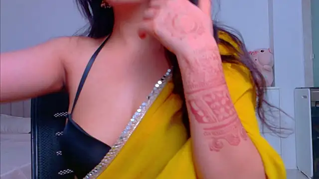 Aashika-Kaur online show from October 19, 2025, 4:59 am