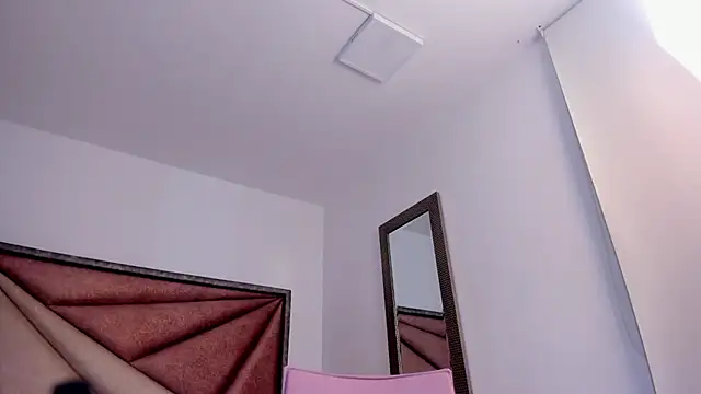 BarbaraKnox  online show from October 29, 2025, 12:09 am