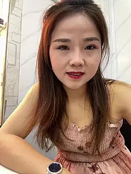 Efangfang online show from March 16, 2025, 4:20 am