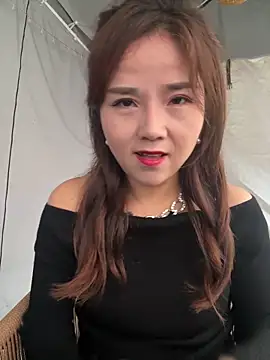 Efangfang online show from March 5, 2025, 3:51 am