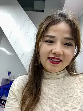 Efangfang online show from March 4, 2025, 10:57 am