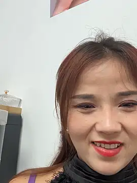 Efangfang online show from September 15, 2025, 6:58 am