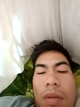 Snapshot of leyel00155 chatting on November 18, 2025, 12:08 pm leyel00155 online show from November 18, 2025, 12:08 pm