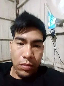 Snapshot of leyel00155 chatting on January 15, 2026, 12:19 pm leyel00155 online show from January 15, 2026, 12:19 pm