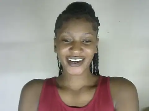 Snapshot of Pretty-emmie chatting on October 24, 2025, 4:00 am Pretty-emmie online show from October 24, 2025, 4:00 am