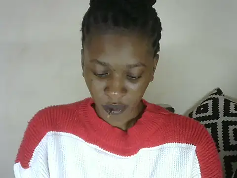 Snapshot of Pretty-emmie chatting on March 20, 2025, 11:38 am Pretty-emmie online show from March 20, 2025, 11:38 am