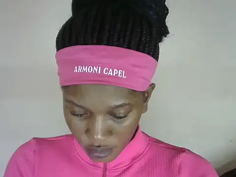 Snapshot of Pretty-emmie chatting on September 25, 2025, 9:59 am Pretty-emmie online show from September 25, 2025, 9:59 am