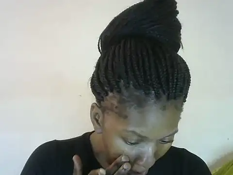 Snapshot of Pretty-emmie chatting on September 22, 2025, 1:17 pm Pretty-emmie online show from September 22, 2025, 1:17 pm