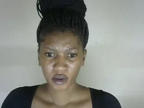 Snapshot of Pretty-emmie chatting on October 6, 2025, 4:57 am Pretty-emmie online show from October 6, 2025, 4:57 am