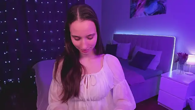 Snapshot of StaceySunny chatting on February 11, 2025, 11:42 am StaceySunny online show from February 11, 2025, 11:42 am