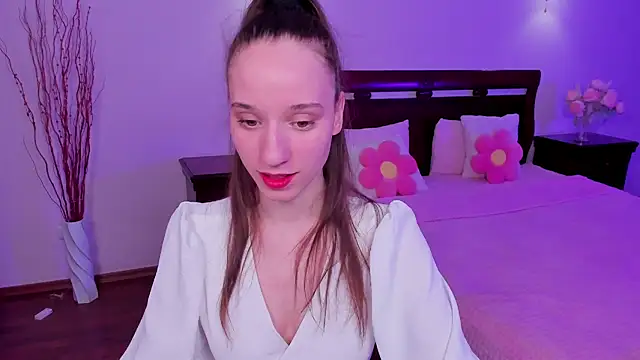 StaceySunny online show from March 6, 2026, 6:14 pm