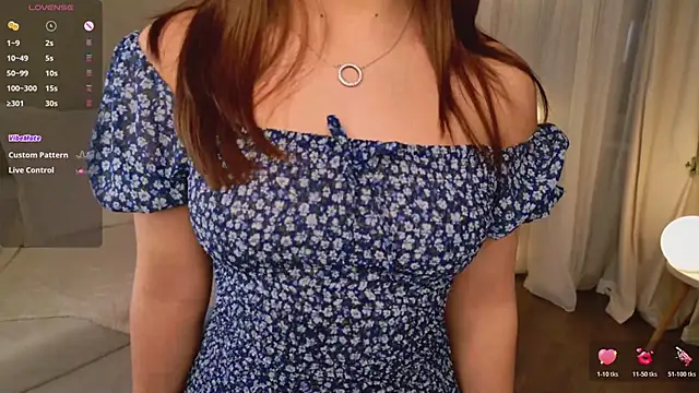 EmiliaDreams online show from April 24, 2026, 6:21 pm