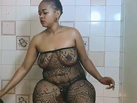 MissHornyChristian25 online show from November 28, 2025, 11:49 pm