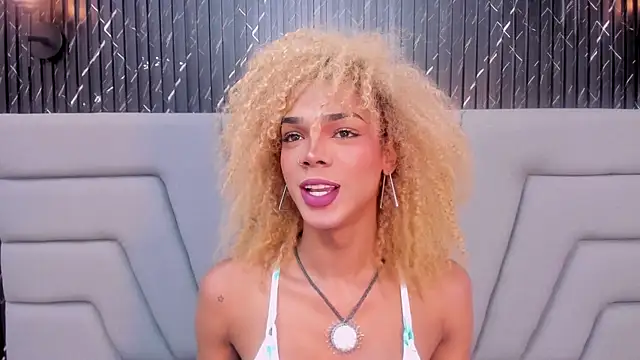 NaomiSteward online show from December 1, 2025, 12:28 pm