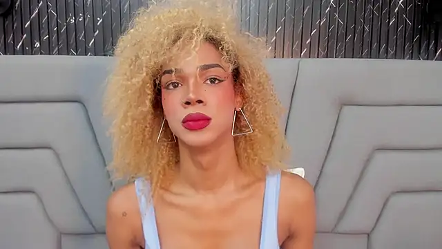 NaomiSteward online show from December 15, 2025, 11:49 am