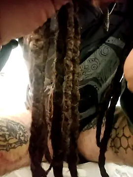 Snapshot of BigRastaFire chatting on January 19, 2026, 2:43 pm BigRastaFire online show from January 19, 2026, 2:43 pm