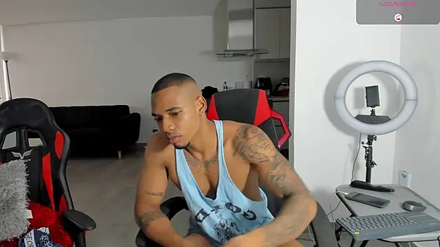 Snapshot of TROYWESLY- chatting on July 11, 2026, 10:10 pm TROYWESLY- online show from July 11, 2026, 10:10 pm