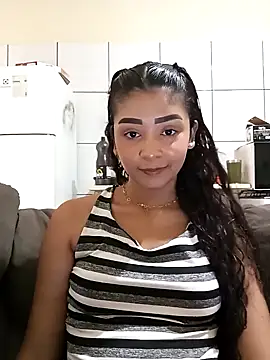 heleny901 online show from January 3, 2025, 9:05 pm