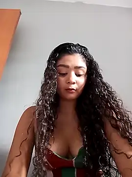 Snapshot of heleny901 chatting on March 2, 2026, 5:53 pm heleny901 online show from March 2, 2026, 5:53 pm