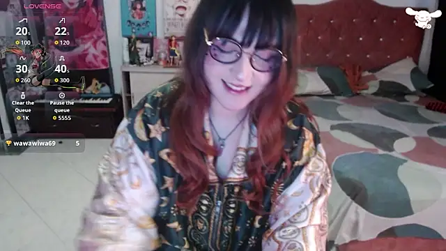 Avril2001 online show from September 26, 2025, 12:28 am