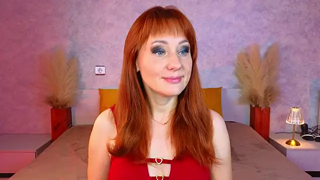 AlexaLenee online show from October 6, 2025, 5:30 am