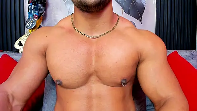 MikeEstevess online show from December 14, 2025, 8:09 am